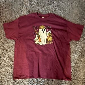 Ghost Hunter Graphic T-Shirt